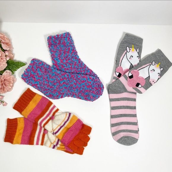 Bundle Girl’s Rabbit Hair Blended Mittens/Gloves & Socks 3 pair Set - Picture 1 of 7